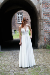 Brautkleid D109